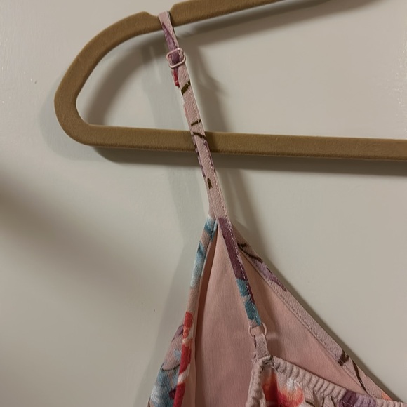 Feminine floral maxi dress - Picture 4 of 6